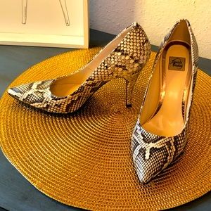 Python skin shoes (faux)